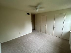 850 Threadneedle Street 71, Houston TX 77079