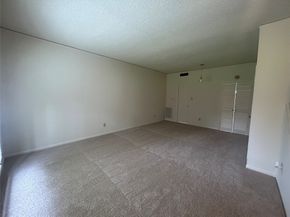 850 Threadneedle Street 71, Houston TX 77079