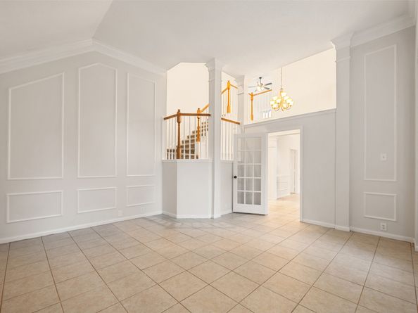 107 N Sunny Slope Circle, The Woodlands TX 77381