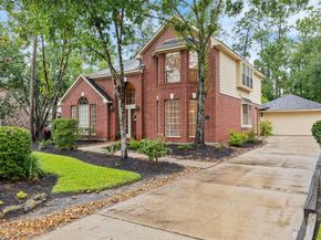 107 N Sunny Slope Circle, The Woodlands TX 77381