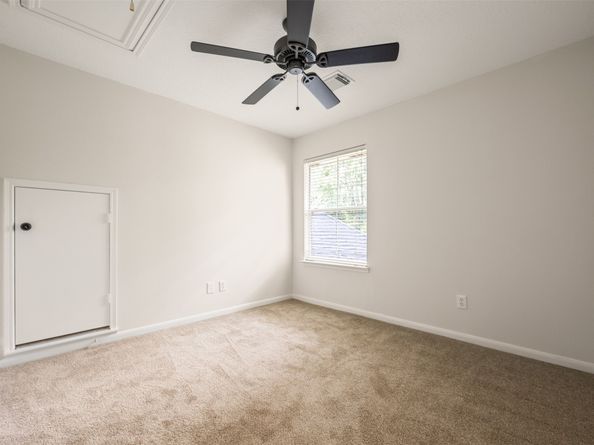 107 N Sunny Slope Circle, The Woodlands TX 77381