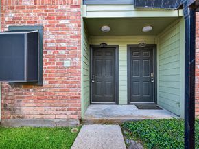 18800 Egret Bay Boulevard 1207, Webster TX 77058