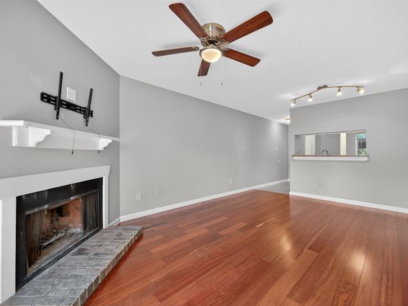 18800 Egret Bay Boulevard 1207, Webster TX 77058