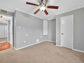 18800 Egret Bay Boulevard 1207, Webster TX 77058
