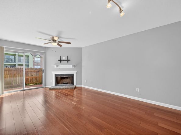 18800 Egret Bay Boulevard 1207, Webster TX 77058