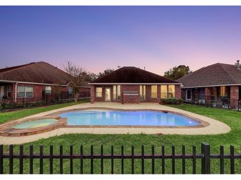 10531 Oleander Point Drive