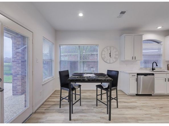 10531 Oleander Point Drive, Houston TX 77095