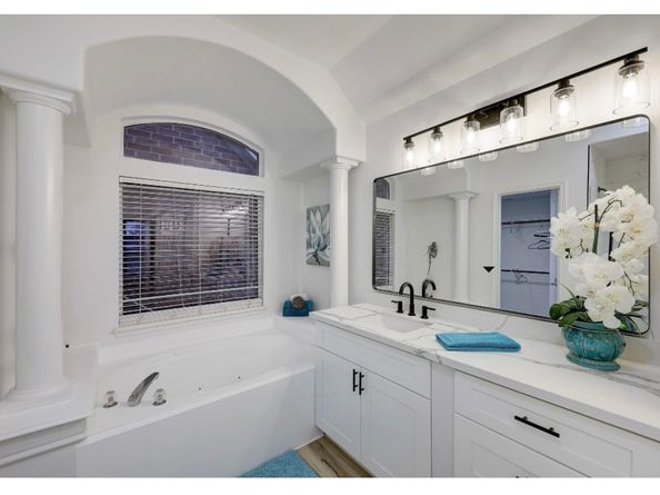10531 Oleander Point Drive, Houston TX 77095