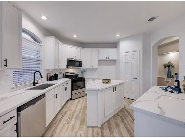 10531 Oleander Point Drive, Houston TX 77095