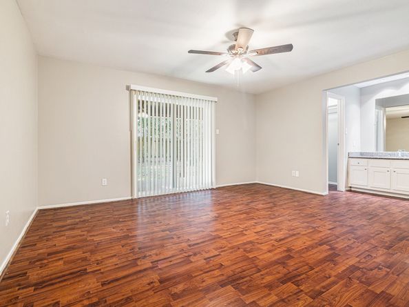 11 Fiddleleaf Court, The Woodlands TX 77381