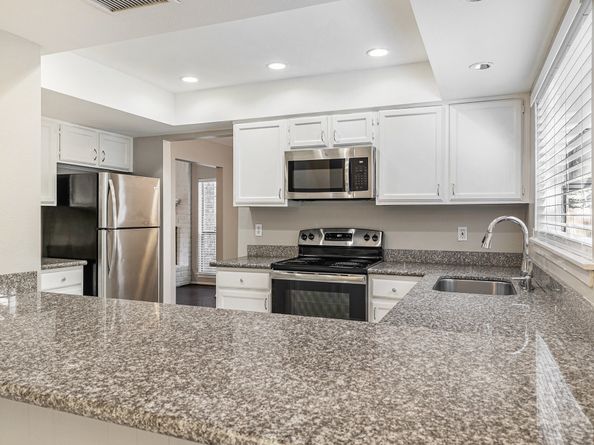11 Fiddleleaf Court, The Woodlands TX 77381