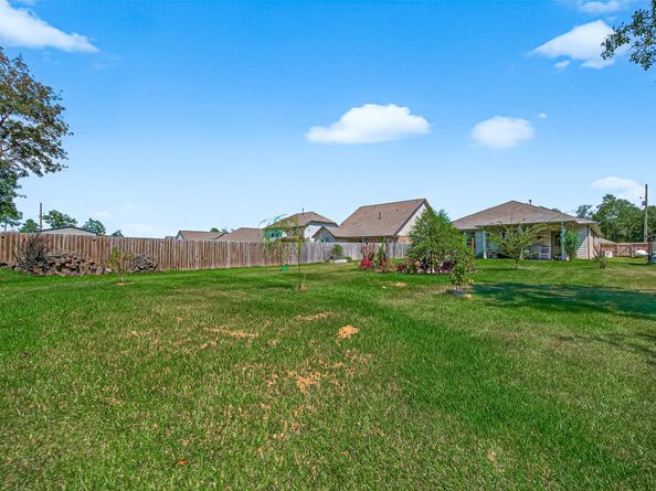 6207 Twin Fawns Drive, Conroe TX 77303