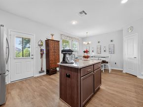 6207 Twin Fawns Drive, Conroe TX 77303