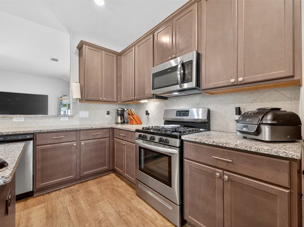 6207 Twin Fawns Drive, Conroe TX 77303