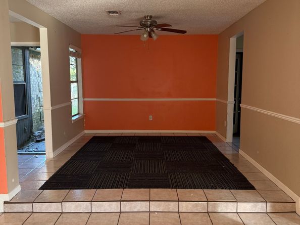 205 Cole Street, Webster TX 77598