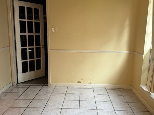 205 Cole Street, Webster TX 77598
