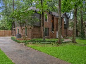 6 Sylvan Forest Drive, The Woodlands TX 77381