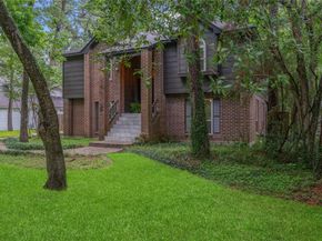 6 Sylvan Forest Drive, The Woodlands TX 77381