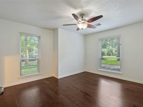 6 Sylvan Forest Drive, The Woodlands TX 77381