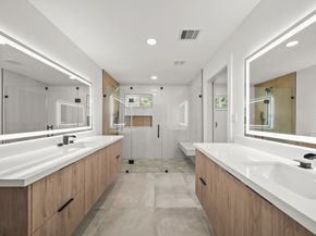 6122 Rutherglenn Drive, Houston TX 77096