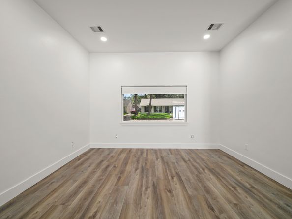 6122 Rutherglenn Drive, Houston TX 77096