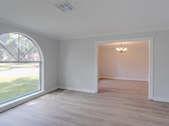 5822 Boyce Springs Drive, Houston TX 77066