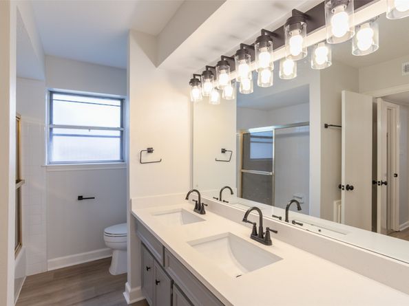 5822 Boyce Springs Drive, Houston TX 77066