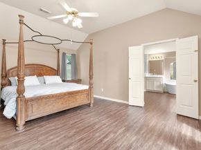 22 Robin Trail, Conroe TX 77304