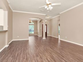 22 Robin Trail, Conroe TX 77304