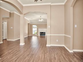 22 Robin Trail, Conroe TX 77304
