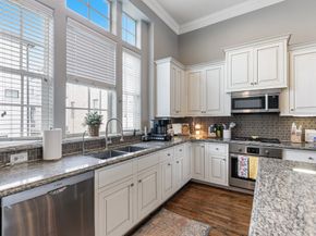 5633 Cohn Meadow Lane, Houston TX 77007