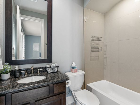 5633 Cohn Meadow Lane, Houston TX 77007