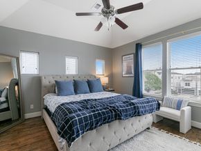 5633 Cohn Meadow Lane, Houston TX 77007