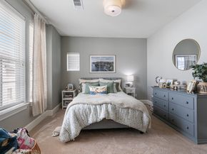 5633 Cohn Meadow Lane, Houston TX 77007