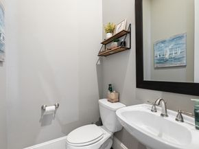 5633 Cohn Meadow Lane, Houston TX 77007