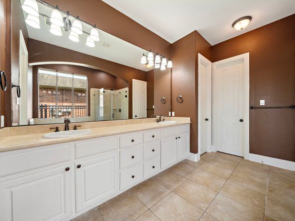 1722 Ravenel Lane, Sugar Land TX 77479