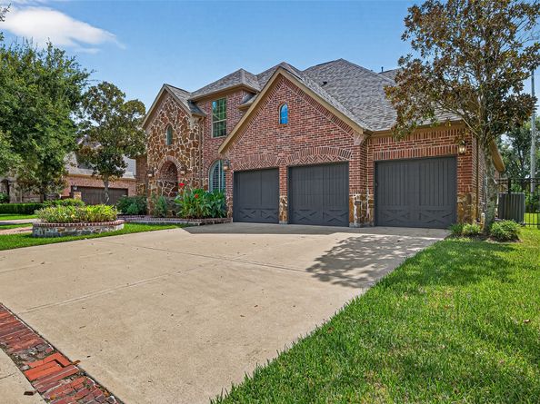1722 Ravenel Lane, Sugar Land TX 77479