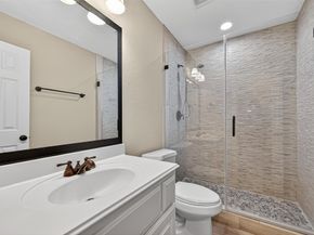 1722 Ravenel Lane, Sugar Land TX 77479
