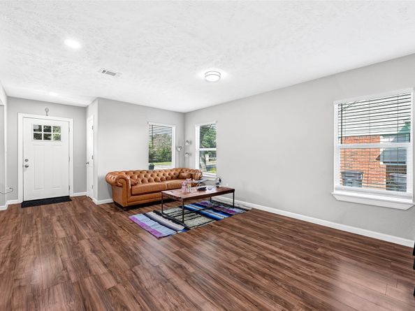6431 Lawndale Street, Houston TX 77023