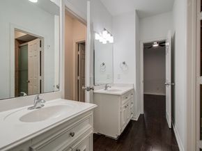7203 W Hearthstone Green Drive, Houston TX 77095