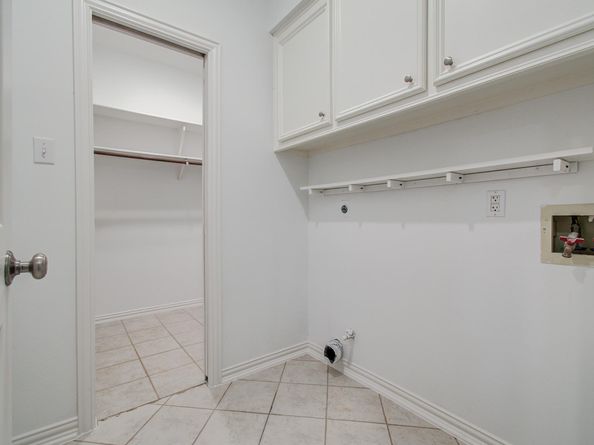 7203 W Hearthstone Green Drive, Houston TX 77095