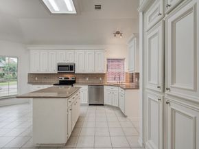 7203 W Hearthstone Green Drive, Houston TX 77095