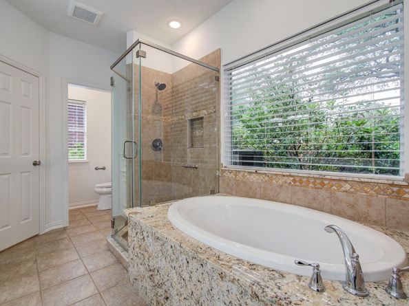 7203 W Hearthstone Green Drive, Houston TX 77095