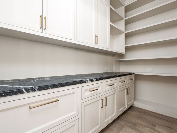 3636 Overbrook Lane, Houston TX 77027