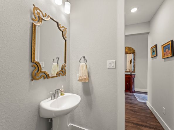 99 Zenith Lane, Sugar Land TX 77498