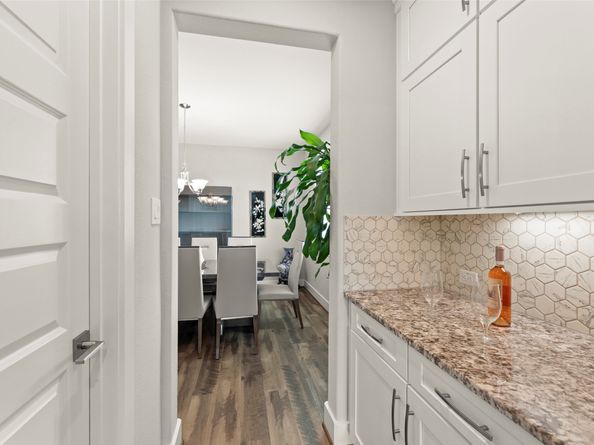 99 Zenith Lane, Sugar Land TX 77498