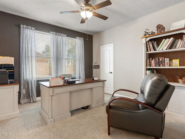 2118 Barton Woods Boulevard, Conroe TX 77301
