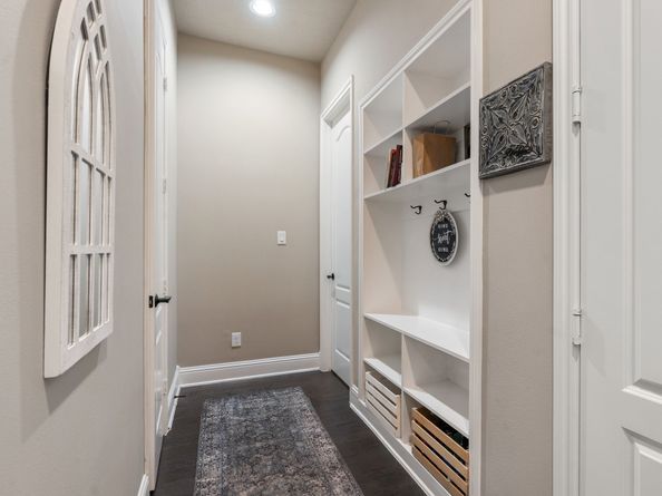 2118 Barton Woods Boulevard, Conroe TX 77301
