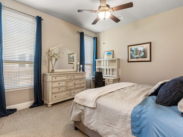2118 Barton Woods Boulevard, Conroe TX 77301