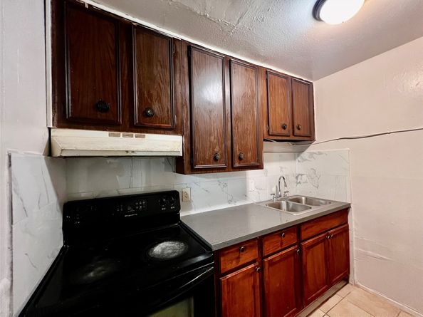 8200 Broadway Street 133, Houston TX 77061